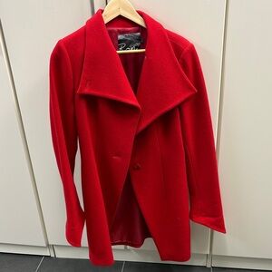 Roni - Stylish Red Coat